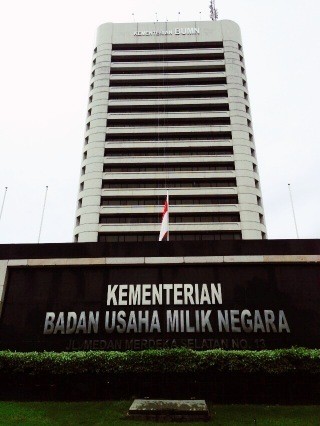 Sore Ini Rini Soemarno Rombak Jajaran Komisaris Pertamina