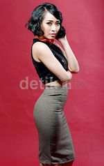 Sexy, Edgy & Independent, Image Baru Rinni Wulandari