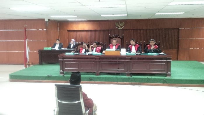 Fantastis! Fuad Amin Didakwa Lakukan Pencucian Uang 2010-2014 Rp 229 Miliar