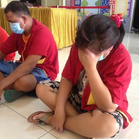 Setahun Ditinggal Suami, Endang Nekat Jual Judi Togel