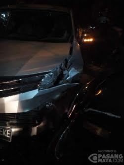 Avanza vs Escudo di Juanda Depok, Lalin Macet