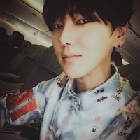 Indonesia !! Saya sudah #Indonesia #yesung, tulisnya di caption foto Instagram-nya saat tiba di Indonesia. (Instagram/Yesung)