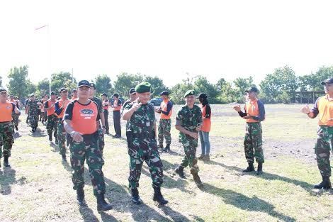Kunjungi Tim Ekspedisi NKRI 2015, Kaskostrad Cek Hasil Penelitian