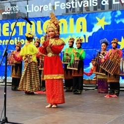 Juarai Festival, SMP Al-Ikhlas Cipete Harumkan Nama Indonesia di Spanyol