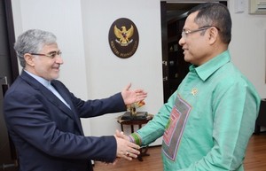 Disambangi Dubes, Saleh Husin Minta Iran Investasi Petrokimia dan Infrastruktur