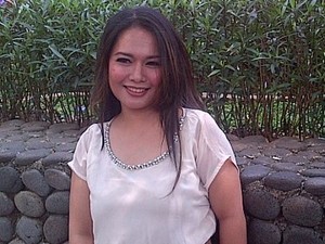 Bakat Nyanyi Dea Mirella Menurun ke Anak