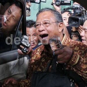 Tim Transisi: Dari Eks Wakil Ketua KPK, TNI, Petinggi Bank Mandiri, Hingga Mantan Pemain Timnas