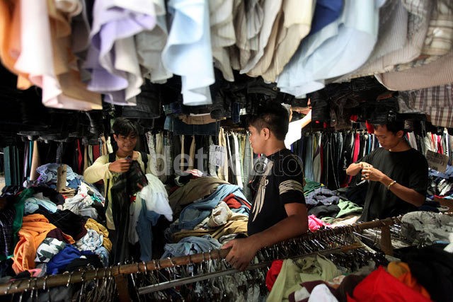Baju Bekas Juga Dijual di Mal, Mendag Gobel: Itu Ilegal