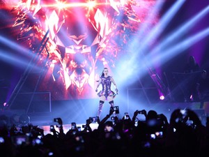 Konser Futuristik yang Meriah dari Katy Perry untuk Jakarta