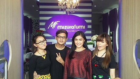 Ingin Selalu Cantik, Cherrybelle Rajin Nyalon Bareng