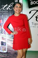 Ruth Sahanaya dan Tamara Geraldine Tampil Merah Menyala
