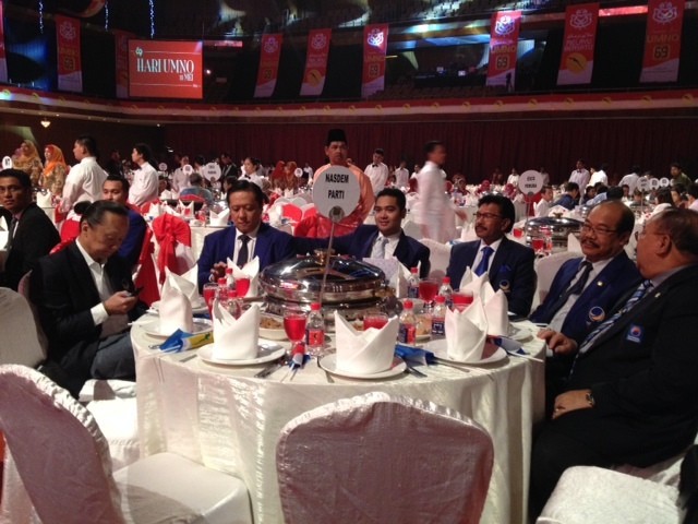 Hadiri HUT Partai Terbesar Malaysia, Ini Pesan Surya Paloh ke PM Najib