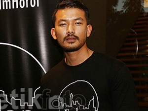 Antusias Rio Dewanto Pertama Kali Donor Darah