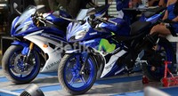 YZF-R25 dan YZF-R15 Livery Movistar Yamaha MotoGP dan Monster Yamaha Tech 3 diperkenalkan di Jakarta.