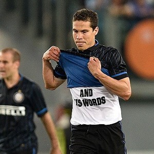 Soal Perayaan Golnya, Hernanes Minta Maaf kepada Suporter Lazio