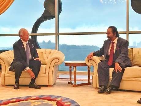 Di Depan Surya Paloh, Menteri Malaysia Minta Maaf Soal Lagu Rasa Sayange