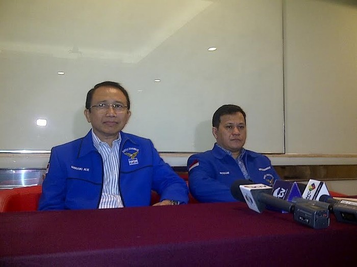 Maju Mundur Cantik Marzuki Alie