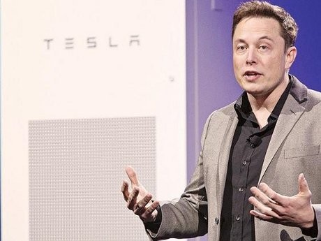 Tesla Juga Jualan Baterai Rumahan