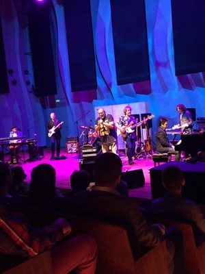 Konser di Polandia, Dwiki Dharmawan Kenalkan Gamelan