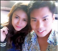 Robbi memang tak asing di dunia hiburan karena pernah jadi make up artis. Instagram@obieabbas