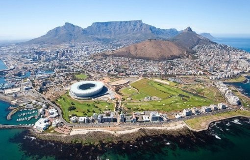 10 Bandara Paling Fotogenik dari Ketinggian (1)