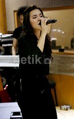 Mengintip Persiapan Raisa Jelang Konser Tunggal