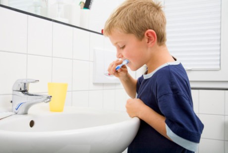 Tekstur Makanan Bayi Berpengaruh pada Perkembangan Gigi Lho