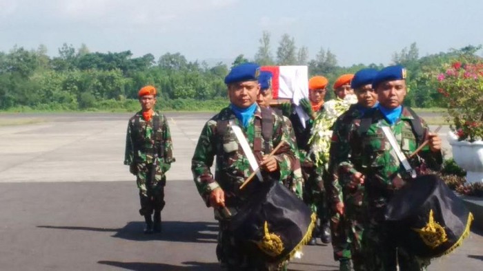 Tiba di Yogyakarta, Jenazah Istri Dubes RI untuk Pakistan Diterima Menlu Retno