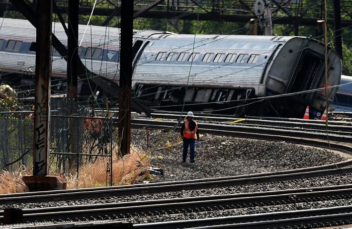KNKT AS: KA Anjlok di Philadelphia Kecepatannya 2 Kali yang Diizinkan