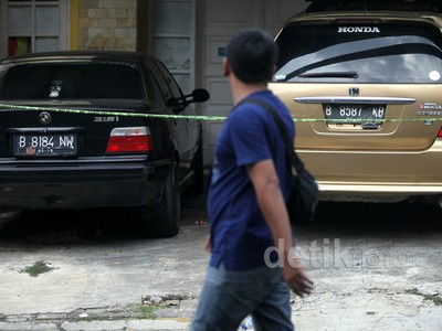 Rumah Orang Tua yang Telantarkan Anak Digaris Polisi
