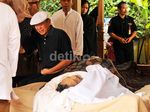 Artis Ramai-ramai Melayat Didi Petet