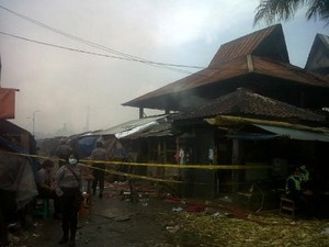Kebakaran Pasar Panorama Lembang Ludeskan 848 Kios