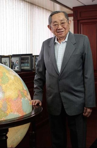 Mega Manunggal Siap Melantai di Bursa, Pemiliknya Berharta Rp 8,4 Triliun