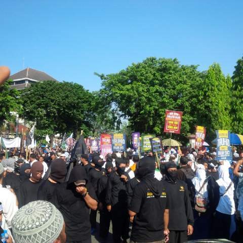 Pemkot Surakarta Puji Pawai Damai Umat Islam