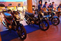 Motor memiliki mesin 115cc gold cover yang bertenaga dan ditunjang teknologi Fuel Injection (FI) yang diatur oleh Electronic Control Module (ECM). Pool/dok. Suzuki.