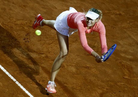 Lewati Azarenka, Sharapova ke Semifinal