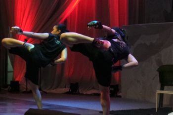 One, Two! Begini Asyiknya Body Combat Bersama Dua Trainer Cantik