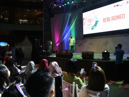 Bebi Romeo Buat Penonton detikcom Womens Day with BNI Syariah Nyanyi Bareng