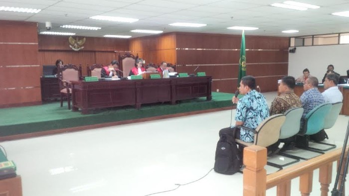 Ketua Tim Teknis Sebut Ada Kekurangan di Bus TransJ 2012