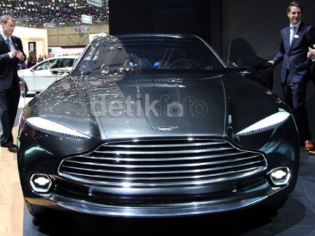 Lahirkan Crossover DBX, Aston Martin Ogah Pakai Platform Mercedes