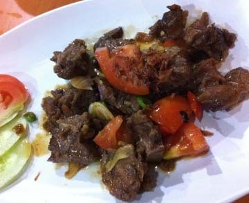 Gurih Kenyal Soto Ceker yang Hangat untuk Makan Malam!