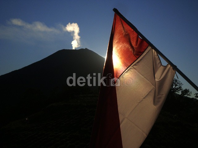 Indonesia Kaya di Laut, Kaya di Gunung