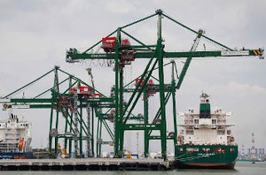 Jokowi Akan Resmikan Pengoperasian Pelabuhan Tercangih di RI