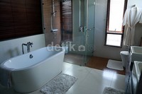 Untuk mencari ide konsepnya, Bebi pergi ke berbagai hotel butik ternama di Thailand dan Bali.