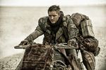 Full Action yang Intens dan Realistis di 'Mad Max: Fury Road'