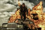Full Action yang Intens dan Realistis di 'Mad Max: Fury Road'