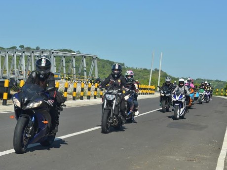 Srikandi Moge Tuntaskan Touring ke Lombok