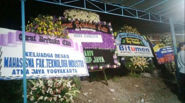 Pelayat Mulai Berdatangan di Rumah Erri Yunanto di Sleman