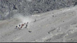 Evakuasi Sukses, Jenazah Eri Dibawa ke RS dan Diserahterimakan ke Keluarga