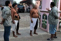 Para risers mengenal budaya suku Dayak Indramayu.